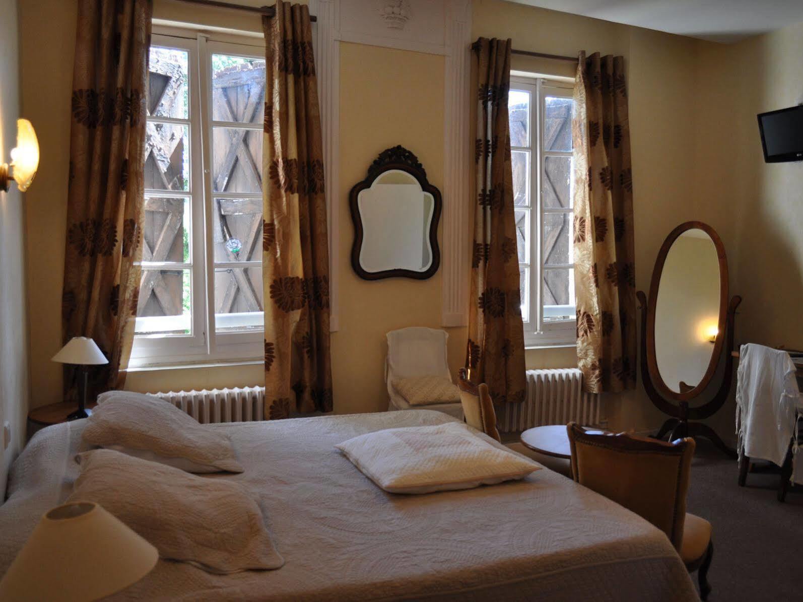 Aube Nouvelle Hotel Durfort-Lacapelette Ngoại thất bức ảnh